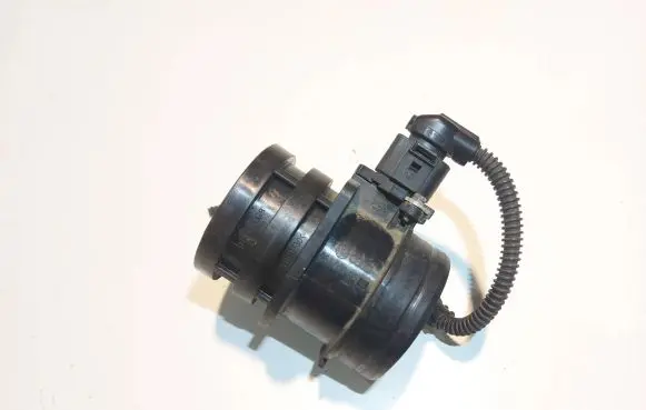 Volkswagen Scirocco Mass air flow meter 06J906461B