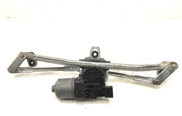 Front wiper linkage and motor