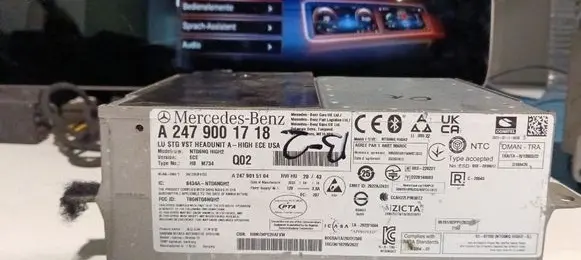 Mercedes-Benz B W247 Radio/CD/DVD/GPS head unit A2479001718