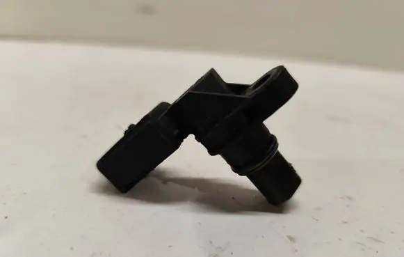 Audi A6 S6 C6 4F Camshaft position sensor 06e905163