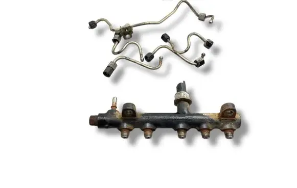 Peugeot Expert Fuel main line pipe 9674300080 94675G01 28285170
