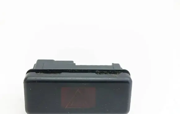 BMW 5 E39 Hazard light switch 8350947