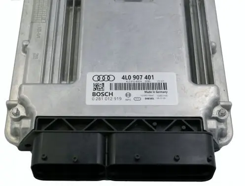 Audi Q7 4L Engine control unit/module 4L0907401