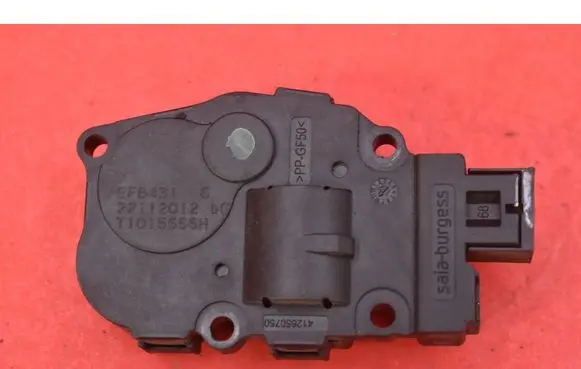 BMW 7 F01 F02 F03 F04 Air flap motor/actuator EFB431