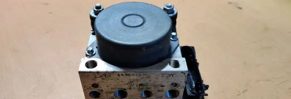 Dacia Sandero ABS Pump 0265801018 265801018 20723B1579