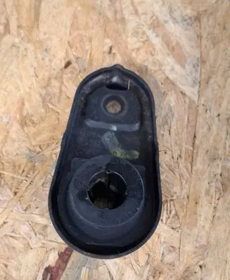 Ford Mustang VI Muffler mount bracket/holder FR335A242A