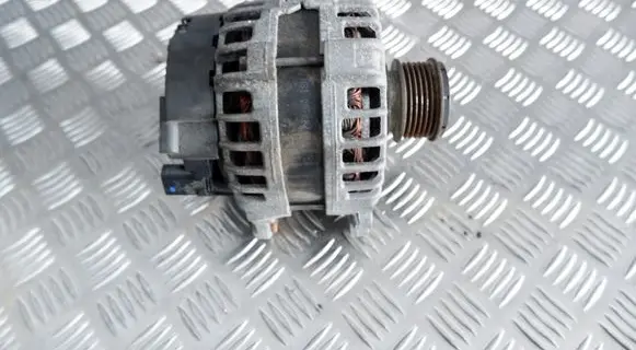 Volkswagen PASSAT B7 Generator/alternator 03L903024F 180A