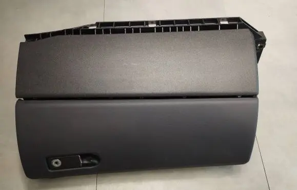Mercedes-Benz CLS C218 X218 Glove box A2186800191