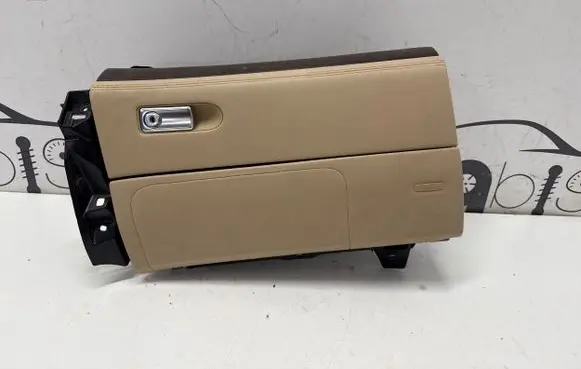 Mercedes-Benz SL R231 Glove box A2316800291