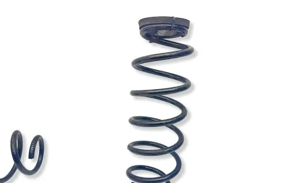 Toyota Yaris XP210 Rear coil spring 