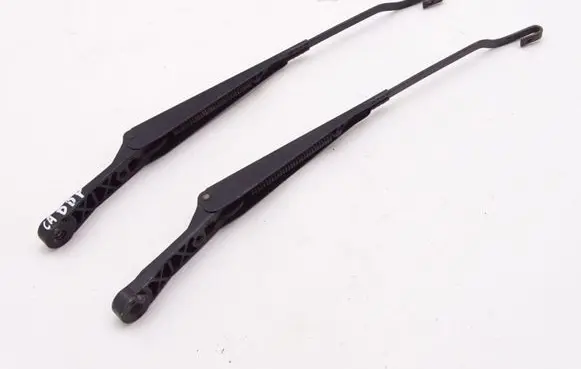 Volkswagen Caddy Front wiper blade arm