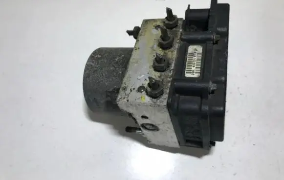Nissan Almera Tino ABS Pump 0265231417 7660bu700