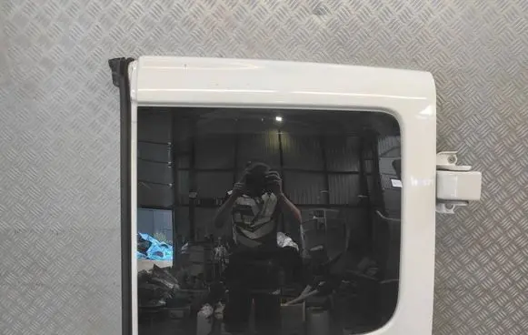Rear door
