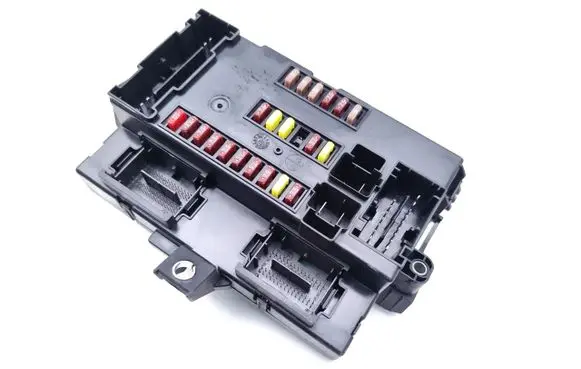 Peugeot Boxer Fuse module 1398635080