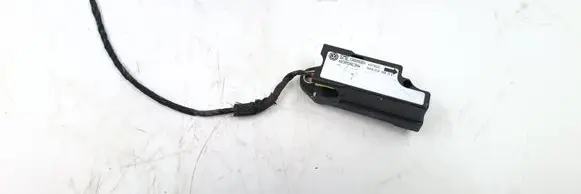 Volkswagen PASSAT B5 Airbag deployment crash/impact sensor 1J0909606N 46970201 5WK41910