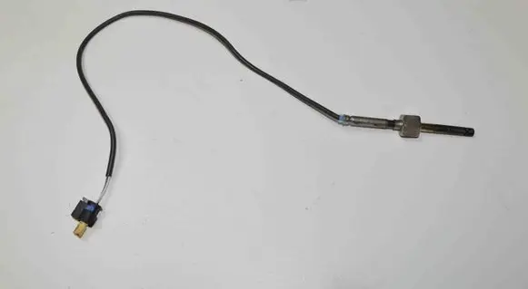 Mercedes-Benz ML W166 Oil temperature sensor A0009053905