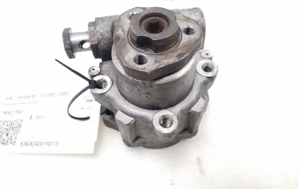 Volkswagen Transporter - Caravelle T5 Power steering pump 7H0422154D