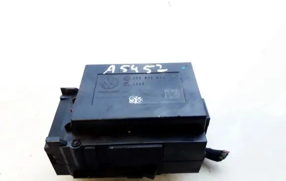 Volkswagen PASSAT B6 Ignition lock 3C0905843