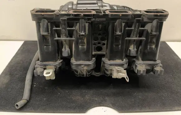 Mitsubishi Outlander Intake manifold 1502A016