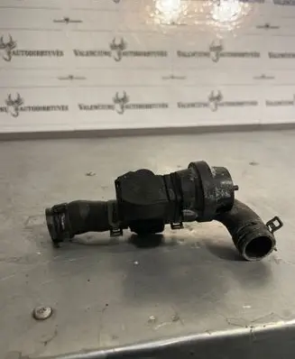 Mercedes-Benz B W246 W242 Engine coolant pipe/hose A2702000300 4014492E