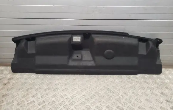 Dodge Challenger Tailgate/boot lid cover trim 68207351AC