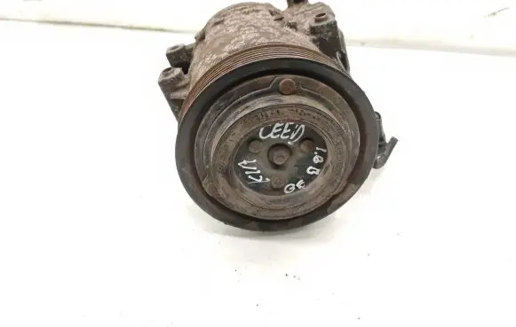 KIA Ceed A/C compressor mount bracket AN6AA05