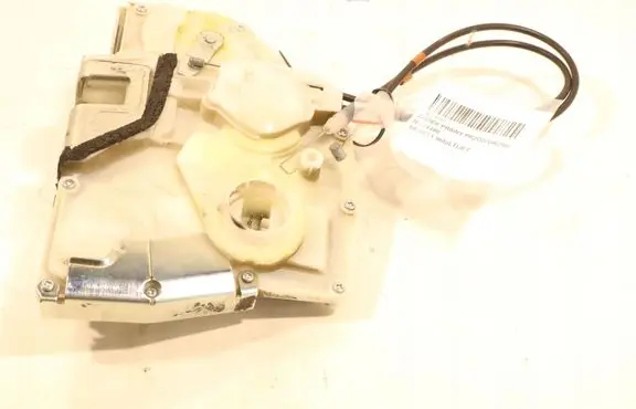 Fiat Sedici Front door lock
