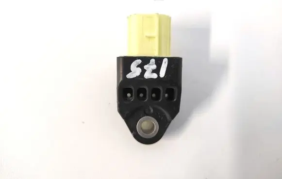 Toyota Yaris Airbag deployment crash/impact sensor 89831-0D090