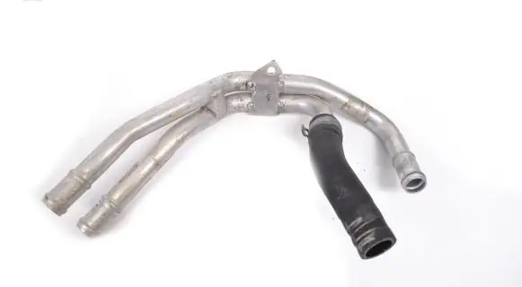 Volkswagen Touareg II Engine coolant pipe/hose 7P0815983