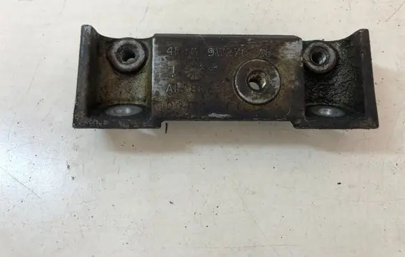 Citroen C5 Fuel pump bracket 4R8Q9W276AB