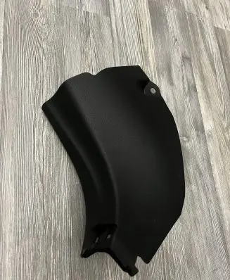 Foot area side trim
