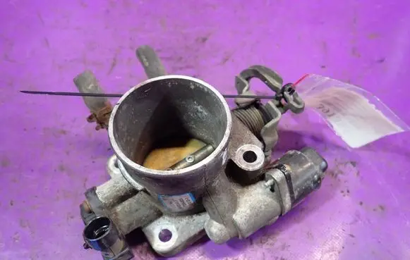 AC 428 Throttle body valve SMW250397