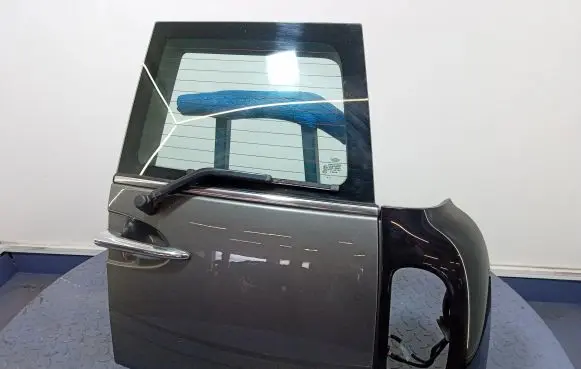 Mini One - Cooper Clubman R55 Rear door