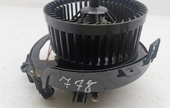 Volkswagen T-Roc Heater fan/blower 5Q2819021B
