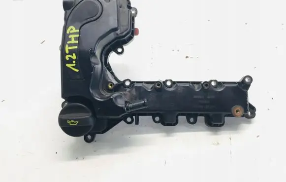 Peugeot 308 Rocker cam cover 