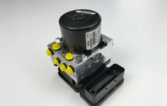 Chevrolet Captiva ABS Pump 96859390 25021206684