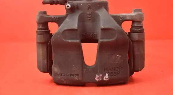Fiat Tipo Front brake caliper