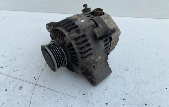 Toyota Corolla Verso E121 Generator/alternator 2706027060