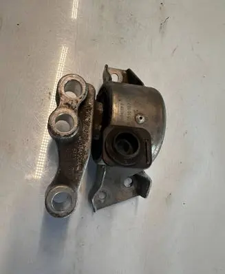 Fiat Doblo Engine mount vacuum valve 2504133 51815197