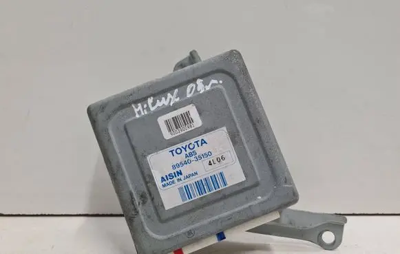 Toyota Hilux (N140, N150, N160, N170) Other control units/modules 8954035150 9003900981 4L06