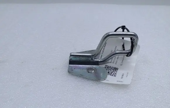 BMW 5 F10 F11 Tailgate lock loop/hook striker 7211294 51247211294