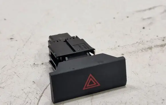 Seat Ibiza IV (6J,6P) Hazard light switch 5F0953235B