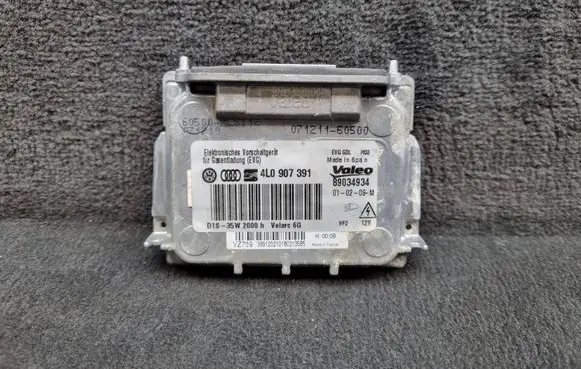 Audi Q7 4L Headlight ballast module Xenon 4L0907391