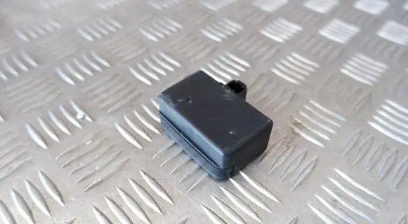 Lexus GS 300 350 430 450H Rain sensor 8994130011