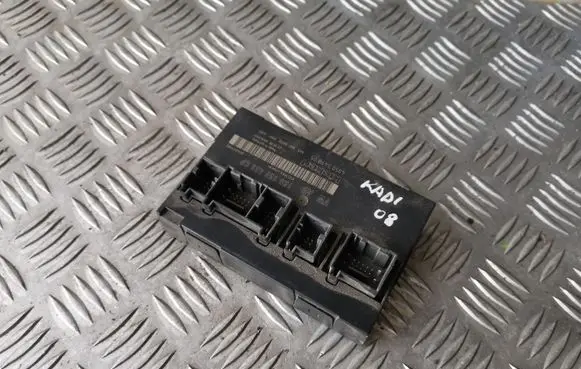 Volkswagen Caddy Comfort/convenience module 1K0959433CP