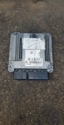 Volkswagen Jetta V Engine control unit/module 03L906019CM 0281016794