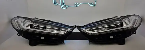 Ford Mondeo MK V Headlight/headlamp ES7313D155AC ES7313D154AC