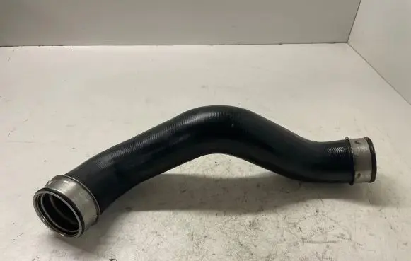 Mercedes-Benz E W211 Intercooler hose/pipe A2115282482