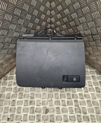 Volkswagen PASSAT B6 Glove box 3C1857101 P0108675 T00242421