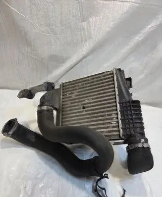 Opel Combo E Intercooler radiator 9675627980